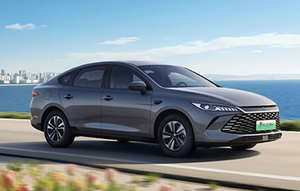 BYD Qin Plus DM-i Version Conduite Intelligente Berline Compacte PHEV 4 Portes 5 Places Autonomie Purement Électrique CLTC - Product Image 4