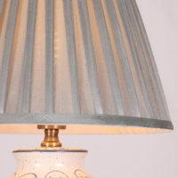 Lampe de bureau de style américain Lampe de table en céramique E27/E26 pour la maison Hôtel Chambre à coucher Lampe de bureau