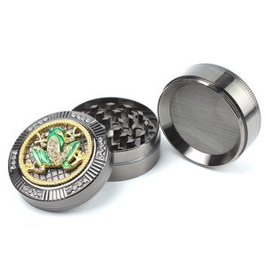 Bán Sỉ Máy Xay Thảo Mộc 4 Lớp Bằng Hợp Kim Kẽm Máy Nghiền Thuốc Lá Thiết Kế Động Vật Khác Nhau Kim Cương Hàng Đầu - Product Image 6