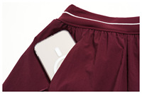 Ensemble de yoga 2 pièces pour femme en polaire brossée, comprenant un soutien-gorge de sport à col en V et dos nu et un short-jupe taille haute, color block, pour la gym et l'entraînement