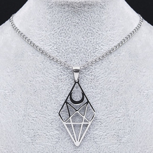 Nouveau pendentif en acier inoxydable pentagramme inversé gothique en forme de croissant, <span class=keywords><strong>collier</strong></span> tendance en acier titane d'Europe et d'Amérique - Product Image 2