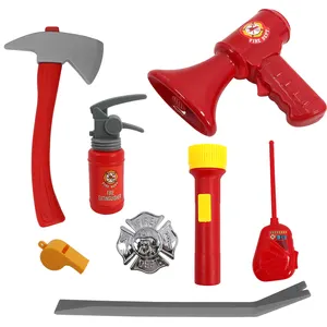 惠业8pcs消防玩具儿童消防员角色扮演玩具消防头盔儿童朱古特
