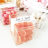 Boîte à bonbons en plastique personnalisée boîte carrée en acrylique faveur d'anniversaire cube de sucre alimentaire boîtes en verre plexi acrylique avec couvercles