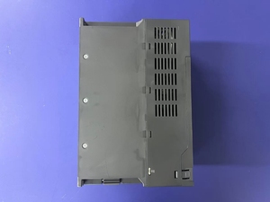 Inversor de frecuencia Serie Delta 230 VFD33AMS23ANSAA 10HP <span class=keywords><strong>7.5KW</strong></span> 3PH V 33A Filtro EMC opcional - Product Image 5