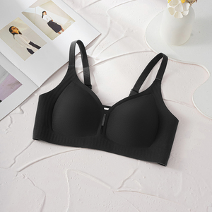 Soutien-gorge ergonomique avec effet liftant et de rassemblement délicat pour sublimer la silhouette des <span class=keywords><strong>poitrines</strong></span> - Product Image 4