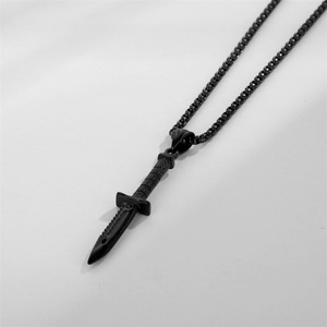 Hopify-collar de acero inoxidable con cuchillo Assassin y Dagger, colgante de joyería - Product Image 6