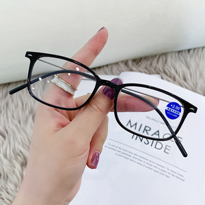 Gafas de Lectura Unisex de Moda, Delgadas, de Lujo, Baratas, al por Mayor, <span class=keywords><strong>2022</strong></span>, con Bloqueo de Luz Azul y Lentes Blancas - Product Image 4