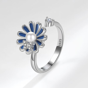 Anillos de flores giratorios ajustables de varios estilos con perlas de concha y circonitas, chapados en oro sobre cobre, joyería antiestrés para mujer - Product Image 6