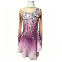 Robe de patinage artistique à manches longues en maille dégradée violet-rose, avec grand strass, dos en V et mousseline ondulée pour performance