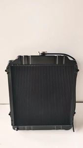 หม้อน้ำรถแทรกเตอร์ 1695721M2 สำหรับ Massey Ferguson 375 383 390 390T 393 398+ - Product Image 3
