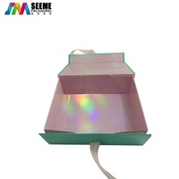 Boîte cadeau pliable OEM en gros, boîte d'emballage en papier rigide de luxe avec logo personnalisé et fermeture magnétique pour vêtements et accessoires