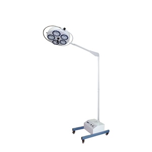 Beş ışık kaynağı matris Operaitng ışıkları standı taşınabilir mobil şarj edilebilir pil kumandalı LED ışık lamba - Product Image 1