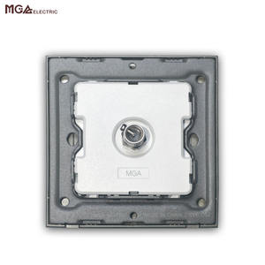 Toma de corriente eléctrica de 1 banda estándar del Reino Unido, fabricación profesional de MGA, toma RJ11 de televisión de <span class=keywords><strong>TV</strong></span> HD - Product Image 3