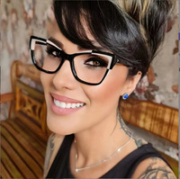 Lunettes de Mode Photochromiques Anti-Radiation Œil de Chat pour Femme Monture Anti-Lumière Bleue Lunettes de Soleil d'Extérieur pour Homme Femme
