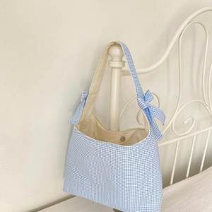 Neue stilvolle tragbare Einkaufstasche Beauty Bow Einzigartige Frauen Bunte Umhängetaschen Kunden spezifisches Design Hochwertige Taschen - Product Image 6