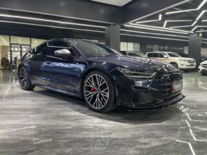 SAIC Audi A7L <span class=keywords><strong>2022</strong></span>, berline intermédiaire-grande, turbo, cuir, R20, intérieur foncé, vitesse maximale de <span class=keywords><strong>208</strong></span> km/h - Product Image 3