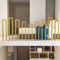 Rampe d'escalier industrielle en métal en forme de U, pour intérieur et extérieur, au design épuré, avec piquets