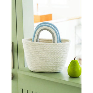 Cestas tejidas con mango apretado azul y blanco Solución de almacenamiento conveniente - Product Image 1