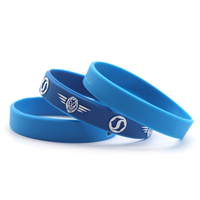 Bracelets en silicone imperméables personnalisés de haute qualité avec logo, sérigraphiés, pour événements et fêtes – Vente en gros