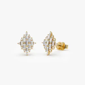 VLOVE Customized Jewelry Manufacturing Huggie Earrings Bridal Jewelry 14k Trendy Baguette Diamond Cluster Diamond Stud Earrings