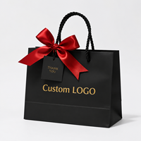 Machine de fabrication d'emballages personnalisés de haute qualité avec logo imprimé pour vêtements, thé et cadeaux, impression offset, carton, ruban, accessoires