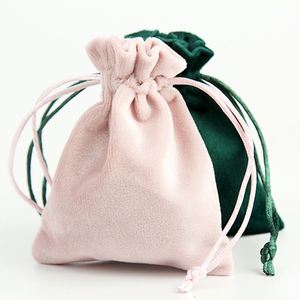 Sacs cadeaux en velours vert recyclables avec logo personnalisé, pochettes à bijoux plus épaisses et douces pour montres, colliers, bagues, lunettes, économiques pour les mariages - Product Image 2