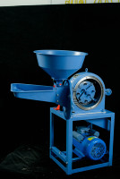 Machine de broyeur de granule d'alimentation de poulet de vente directe d'usine machines de traitement des grains de la Chine pour la poudre de maïs et de piment