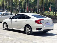 Voiture d'occasion pratique Honda Civic 2017 1.0T 6MT 180TURBO Comfort Edition Berline LHD fiable pour l'exportation