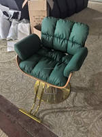 Chaise de coiffeur en cuir moderne personnalisée de haute qualité Kisen, chaise de coupe en acier très vendue pour les salons de beauté et les spas