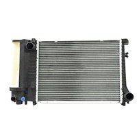 Fournitures de radiateur automatique adaptées à bmw e36, radiateur x3 E30 E34 E36 1982-1992 17111712982, usine de radiateurs