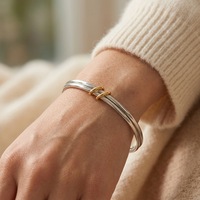 Bracelet minimaliste double couche en acier inoxydable, couleur acier, inaltérable et étanche pour femme