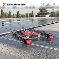 Robot de nettoyage de panneaux solaires à haute efficacité pour l'entretien des centrales photovoltaïques industrielles