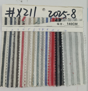 Runner/Tovaglia Natalizia in Lino e Cotone Blu Scuro o a Quadretti - Product Image 6