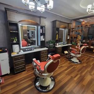 Miroir de barbier rétro, table de salon de <span class=keywords><strong>coiffure</strong></span> en bois avec lampe pour coupe de cheveux, spécialisé pour les salons de <span class=keywords><strong>coiffure</strong></span> masculins - Product Image 3
