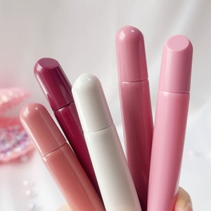 Emballage cosmétique en tube souple de 10 ml pour rouge à lèvres rose brillant avec capuchon incliné, en stock - Product Image 1