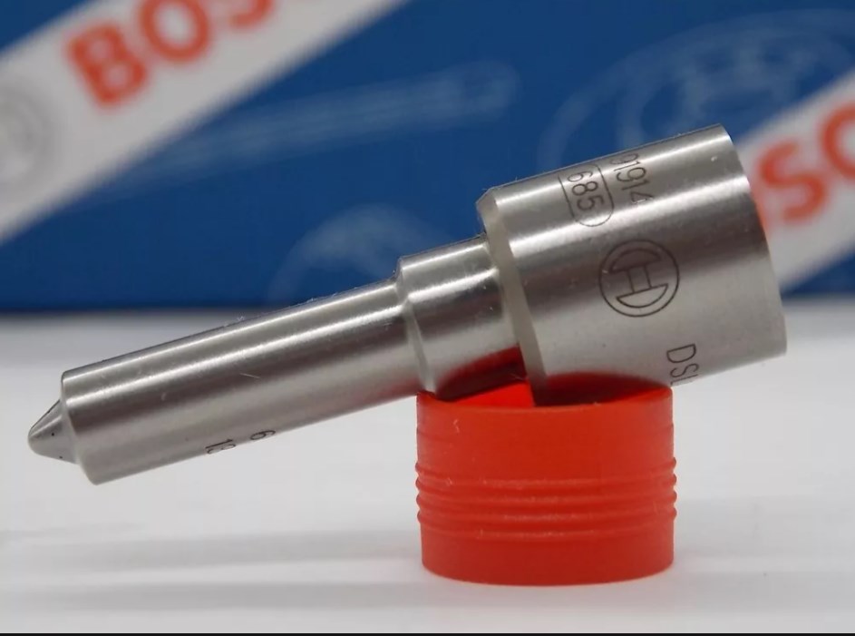 fuel injector nozzle DSLA154P1320 0433175395 for 0445110107 0445110108  0445110189 0445110190  A6110701487, A6110701687