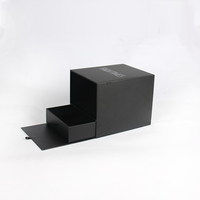 Scatola Regalo per Scarpe di Lusso Personalizzata con Chiusura Magnetica, Confezione in Cartone Rigido Nero Lucido con Logo
