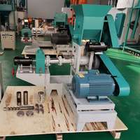 Machine électrique de fabrication de granulés d'aliments pour poissons à haute productivité 40 ~ 60 kg/h extrudeuse flottante d'aliments pour poissons pour usage agricole modèle 2025