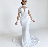 Nouvelle Robe de Mariée Sirène 2026 pour Femme avec Appliques en Dentelle, Manches Longues, Décolleté Plongeant en V et Dos Nu, avec Traîne