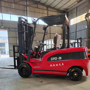 Vente directe d'usine Chariot élévateur tout-terrain 4x4 <span class=keywords><strong>2</strong></span>,5 tonnes <span class=keywords><strong>3</strong></span> tonnes 4 tonnes Mini chariot élévateur électrique avec couleurs personnalisables - Product Image 3