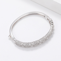 Bracelet à simple ligne en Zircon pour femme, bijou de mariage personnalisé, pavé, pour petite amie, accessoire tendance