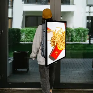 ЖК-сенсорный экран рюкзак ходьба рекламный щит мобильный наружный рекламный цифровой рекламный щит