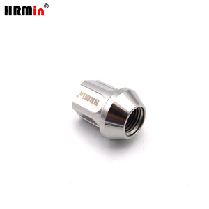 HRMin 10.9 Grade Gr.5 Écrous de roue <span class=keywords><strong>antivol</strong></span> en titane Écrou de roue en titane M14 * 1.5*27mm ForJeep, <span class=keywords><strong>Land</strong></span> <span class=keywords><strong>Rover</strong></span>,Tesla, Cherokee,Jaguar VW - Product Image 6