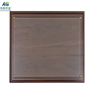 Venta al por mayor de madera en blanco sin terminar tableros de placas a granel significa Premio placa de madera con emblema de bronce