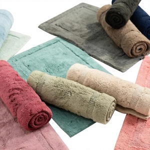 Alfombra de baño personalizada al por mayor de lujo multicolor más suave, alfombras de baño de diseño de secado rápido, algodón con técnicas hechas a máquina para baños - Product Image 1