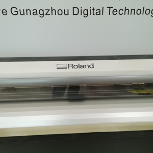 Stampante Digitale per Carta di Grande Formato Usata da 1,6 Metri Roland Re <span class=keywords><strong>640</strong></span> con Solvente Ecologico in Buone Condizioni - Product Image 5