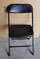 Chaise pliante commerciale durable en résine plastique de style américain pour les événements, le salon et l'appartement