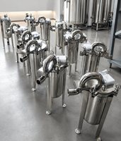 Boîtier de filtre à sac unique en acier inoxydable pour la filtration d'huiles comestibles, de jus, de vin et de produits chimiques, fournisseur en gros sur mesure