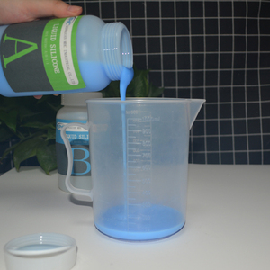 Commercio all'ingrosso manifattura rtv2 trasparente 500G una bottiglia di gomma liquida siliconica per la produzione di stampi in gomma siliconica liquida per stampo <span class=keywords><strong>mak</strong></span> - Product Image 5