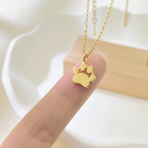 Dropshipping hadiah mode kalung kaki anjing kalung berukir liontin jejak hewan kalung pria dan wanita